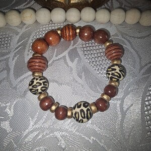 Wooden Beaded Leopard Bracelet