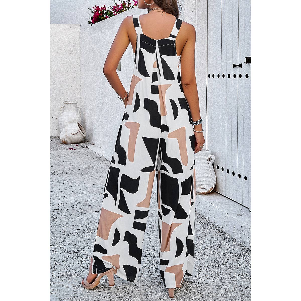 Geo Print Smocked Sleeveless Pockets Jumpsuit